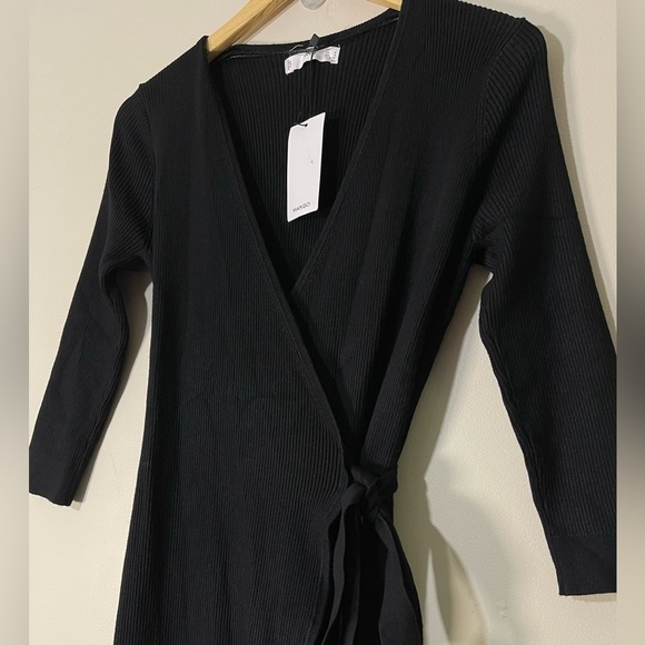 Mango Wrap Ribbed Sweater Midi Dress in Black  - MEDIUM NWT - Picture 12 of 14